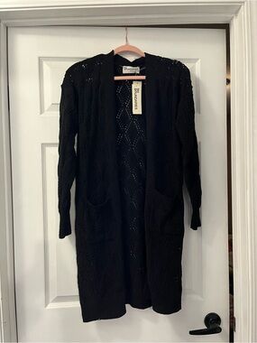 No Boundaries Black Open-Front Knit Cardigan